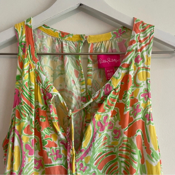 Lily Pulitzer for Target Happy Place floral sleeveless romper size XS - Picture 3 of 9
